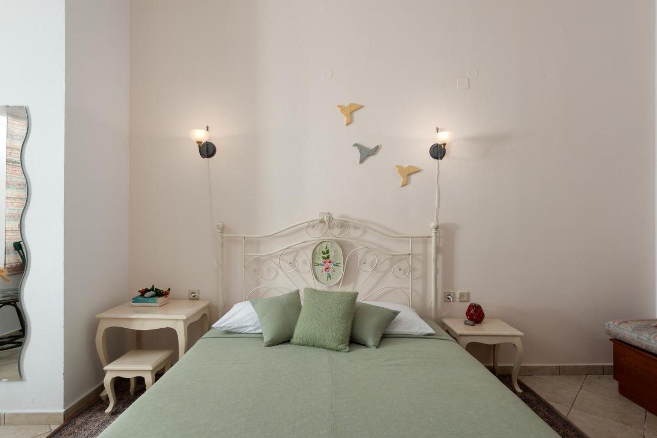 Aura Traditional Apartment Prinés Dış mekan fotoğraf