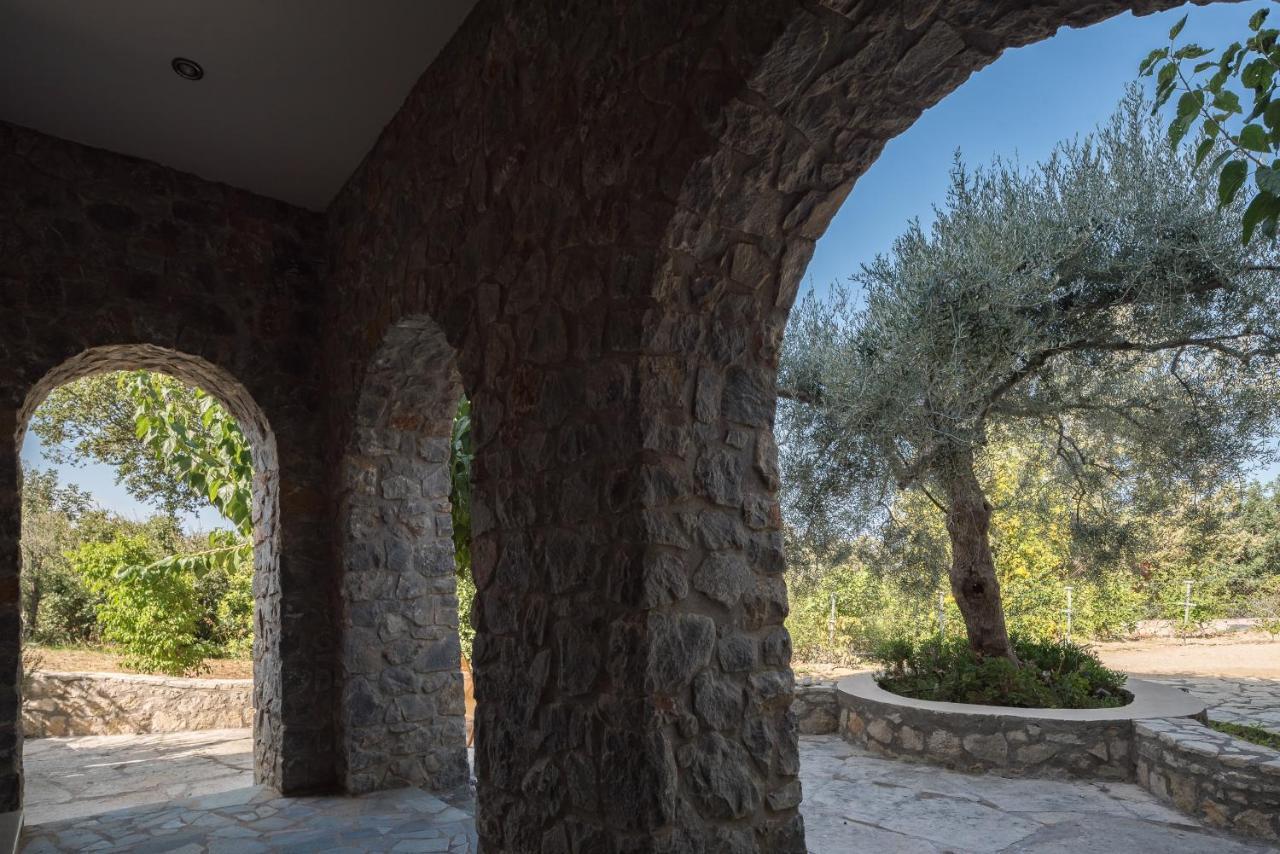 Aura Traditional Apartment Prinés Dış mekan fotoğraf